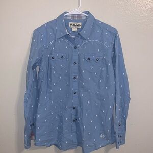 Women’s Ariat long sleeve shirt